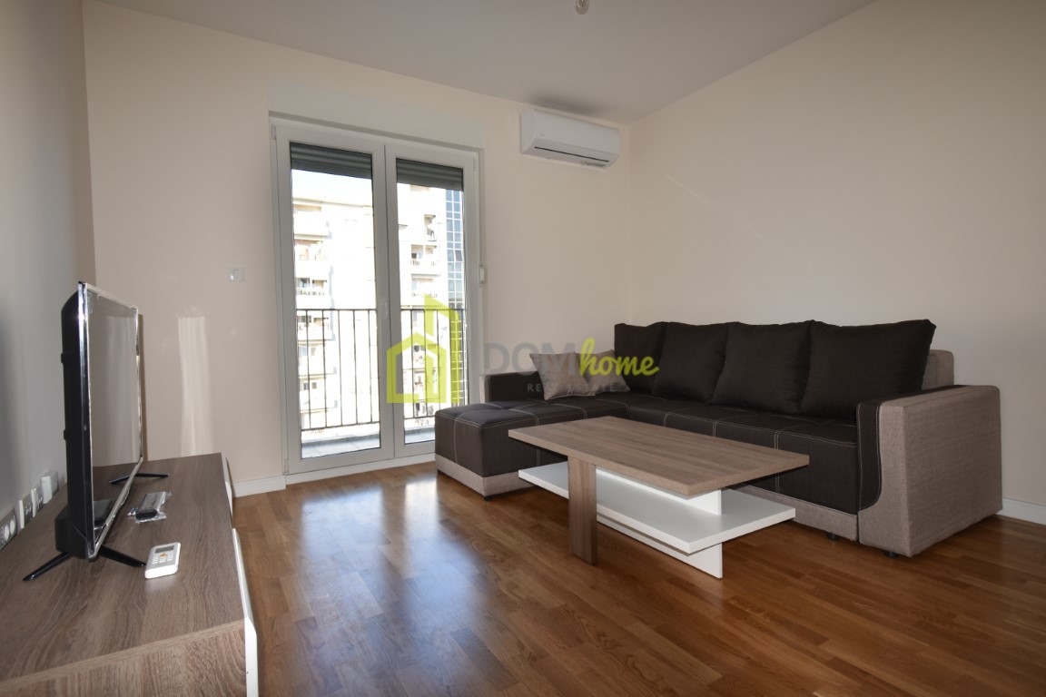 Jednosoban stan 42m2, Tuški put